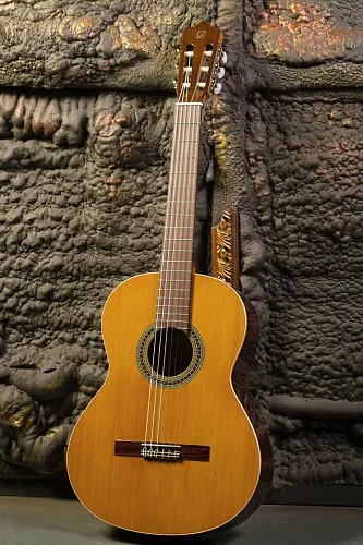 Perez 610 Cedar Гитара классическая